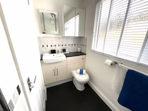 Photo 28- click for photo gallery